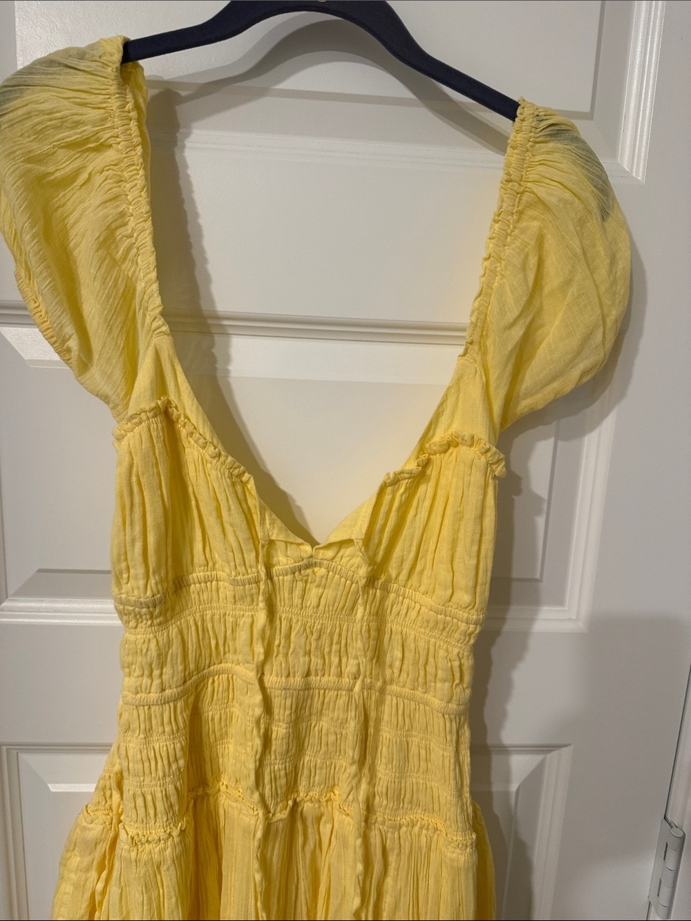 FREE PEOPLE PINEAPPLE SLICE Yellow Women's Smocked Midi Dress S SMALL backless π - Picture 2 of 12